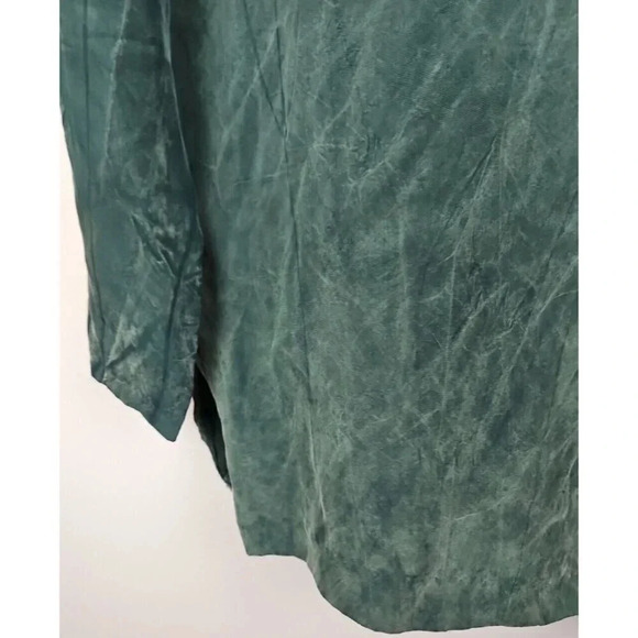 Basic USA Brand Green Long Sleeve Round Neck Blouse Button Down Top - Picture 5 of 9
